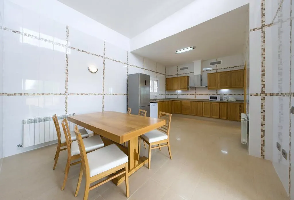 VILLA FOUR BEDROOMS WITH MORE THAN THREE BATHROOMS Room, Es Casals Nou, Ibiza