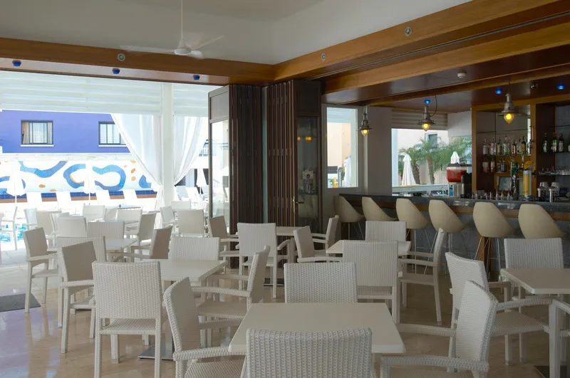Restaurant, Senator Hotel Apts, Cyprus
