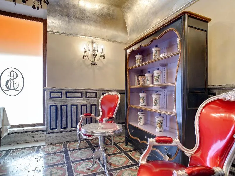 Lobby, Sacristia de Santa Ana, Seville