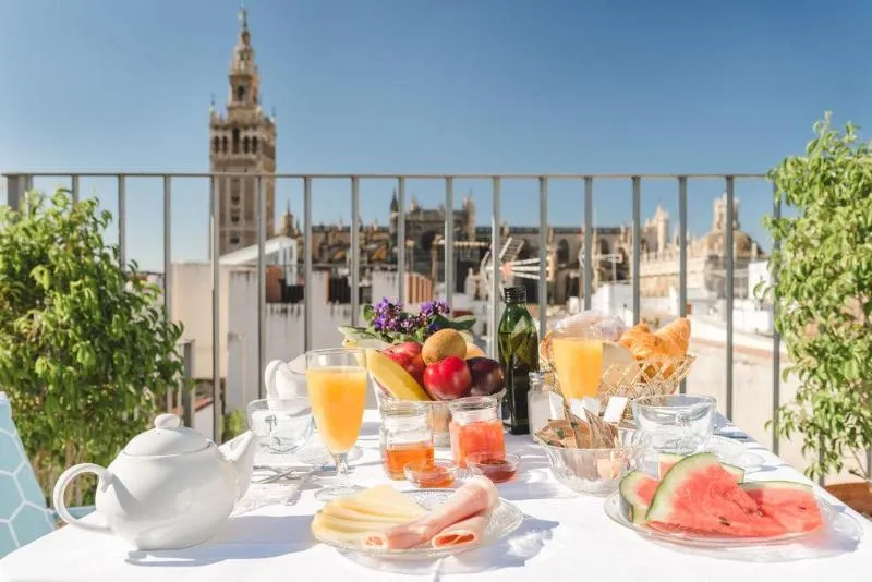 General view, Hotel Casa de Colón, Seville