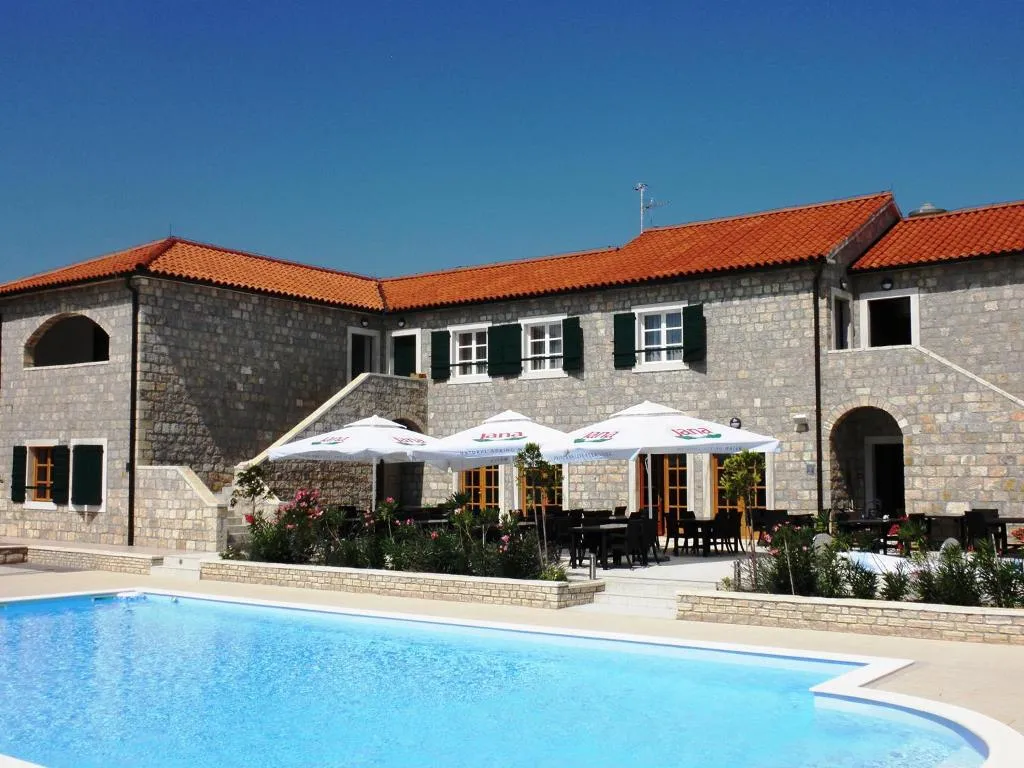 General view, Pansion Skelin, Split