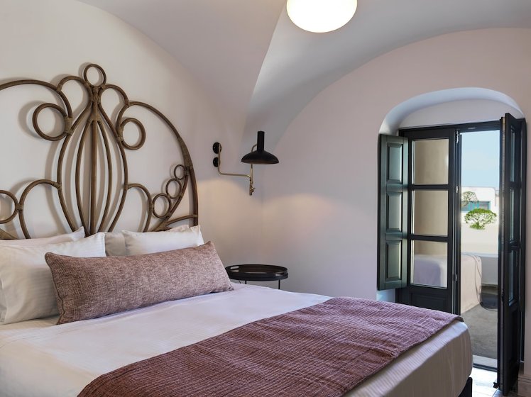 La Maltese Estate, Santorini