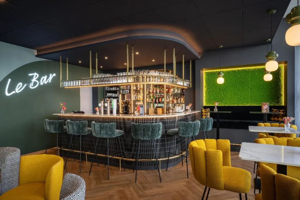 Bar, Essential by Dorint Basel City, Zurich