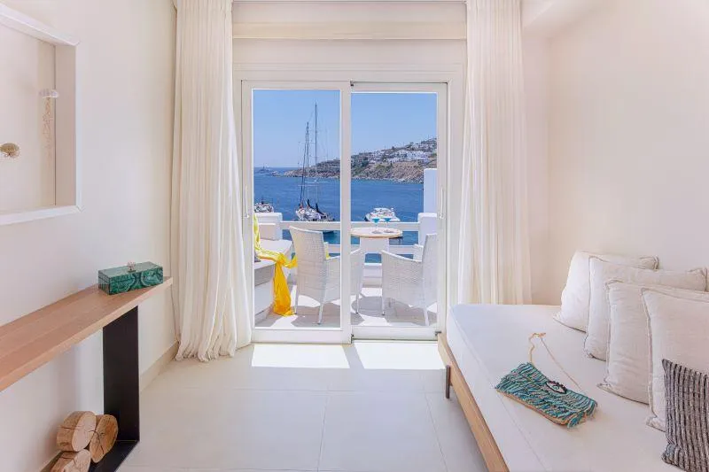 JUNIOR SUITE WITH JACUZZI Room, Nissaki Boutique Hotel, Mykonos