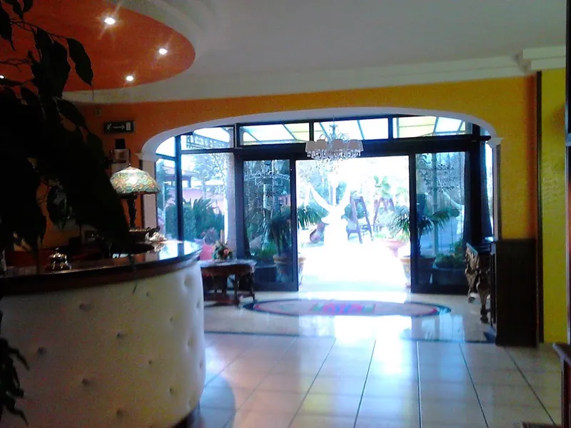 Restaurant, Hotel Happy Days, Naples