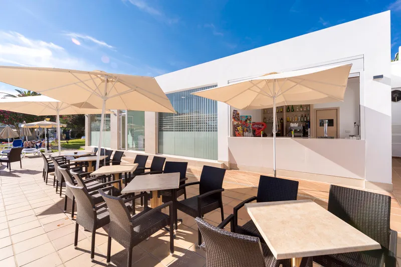 Bar, Globales Lord Nelson, Menorca