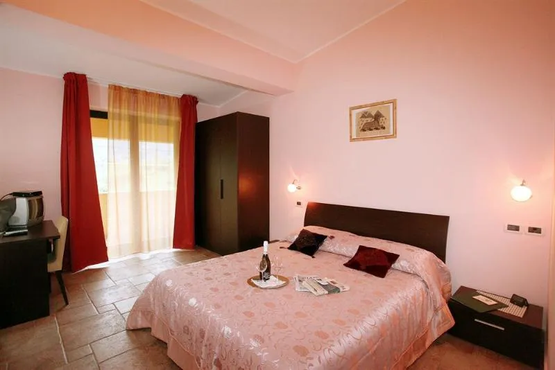 DOUBLE SUPERIOR WITH BALCONY Room, Casale Romano, Taormina