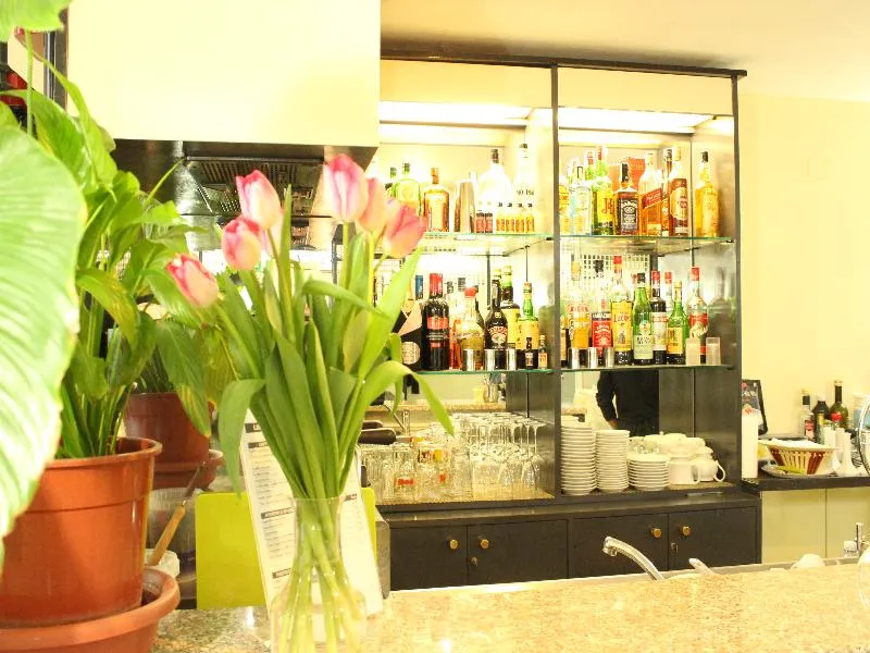 Bar, Europa Hotel, Milan