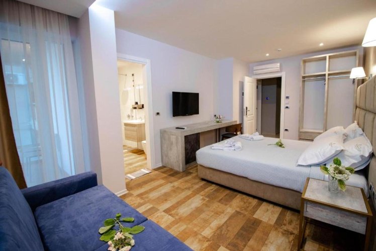 Blue Marine Beach Hotel, Durres