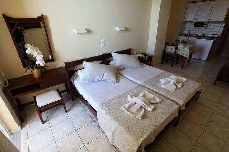 Danaos Beach Apartments, Crete