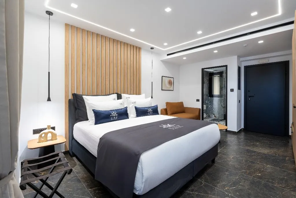 SUITE CLASSIC Room, Captain Napoleon Paterakis CNP Luxurious Suites, Crete