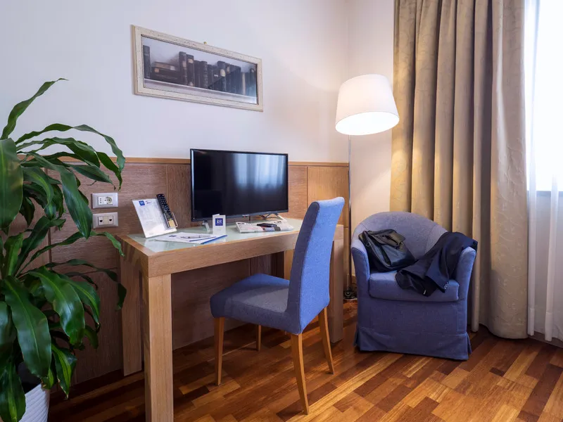 DOUBLE STANDARD Room, iH Hotels Firenze Business, Florence