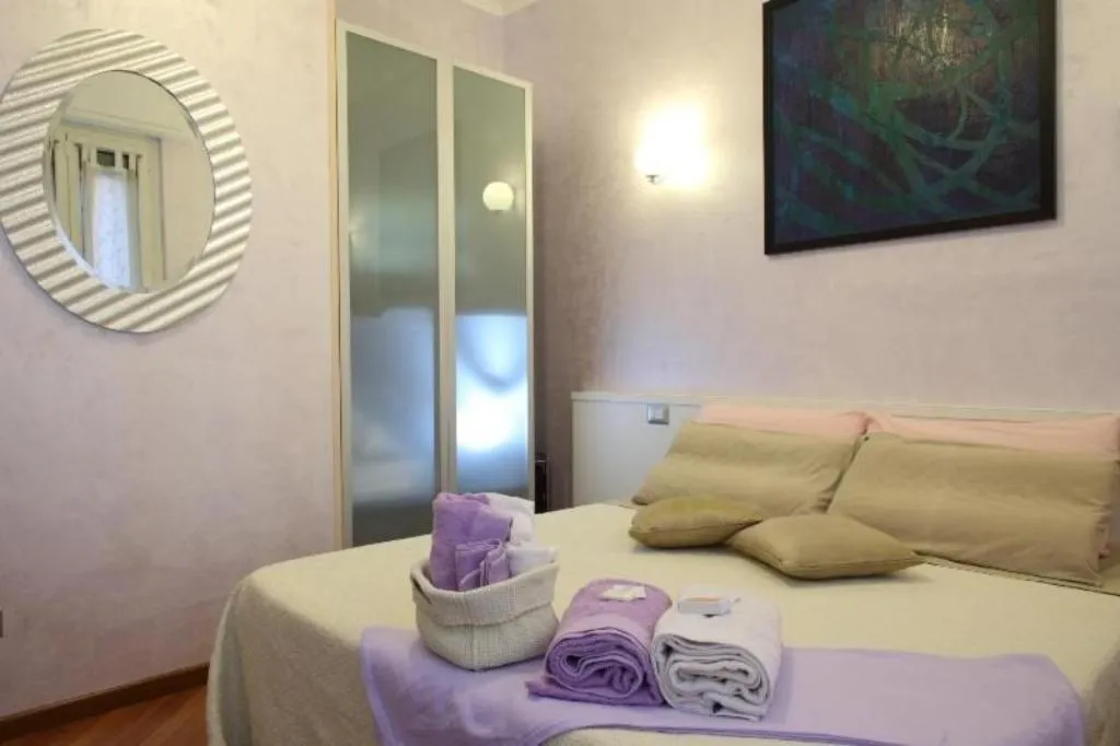 General view, Gala B&B, Rome