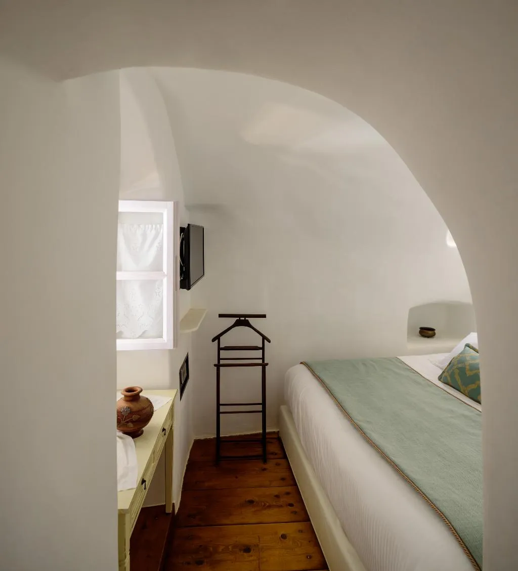 SUITE HONEYMOON Room, Fanari Villas, Santorini