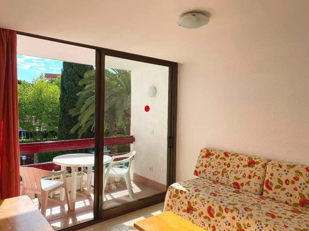 APARTMENT CAPACITY 4 Room, Corcega, Costa Dorada