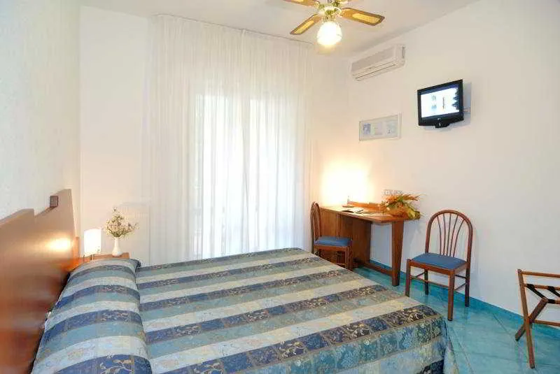 Double or Twin SUPERIOR Room, Hotel San Pietro, Naples