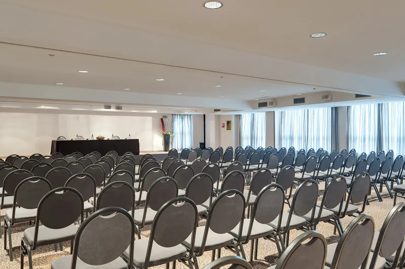Conferences, Occidental Aran Park, Rome
