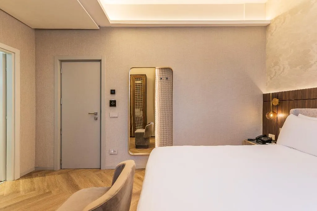 DOUBLE ECONOMY Room, Hotel Raffaello, Sure Hotel Collection by Best Wes, Rome