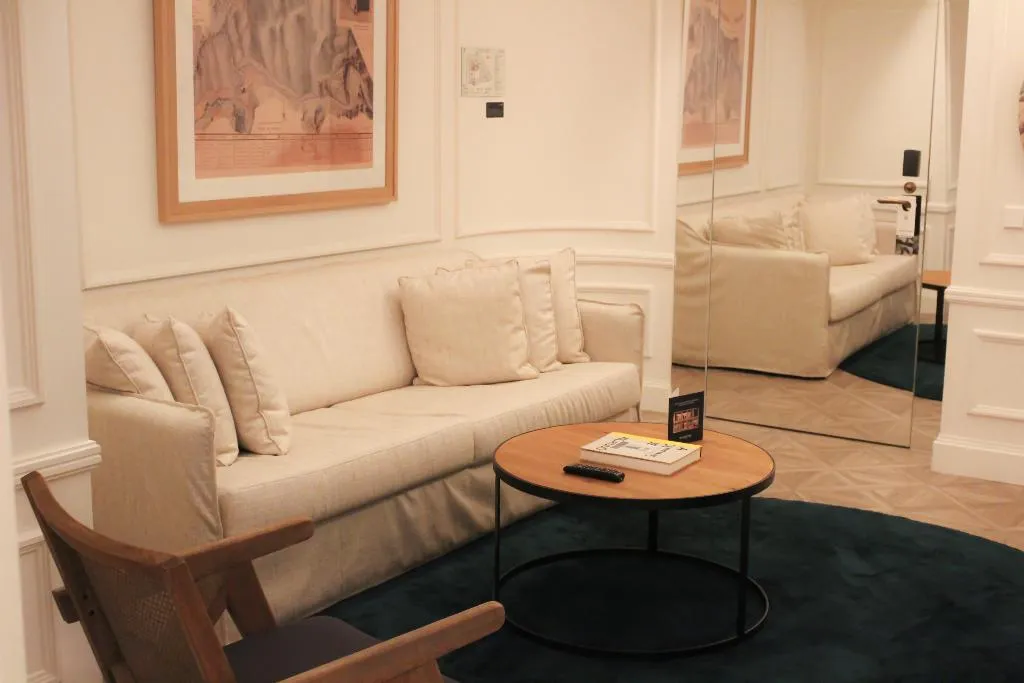 JUNIOR SUITE DELUXE Room, Only YOU Hotel Valencia, Valencia
