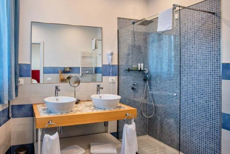 DOUBLE BASIC Room, Boutique Hotel Helios, Naples