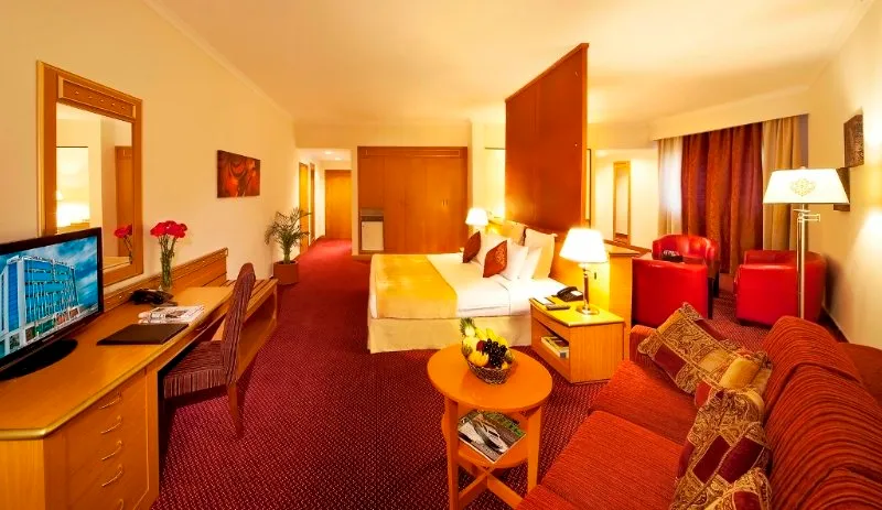 Room, Coral Oriental Dubai, Dubai