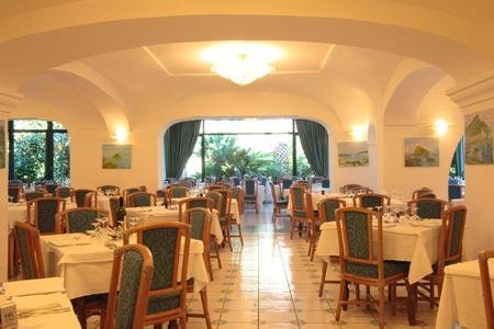 Akron Ariston Suites, Santorini