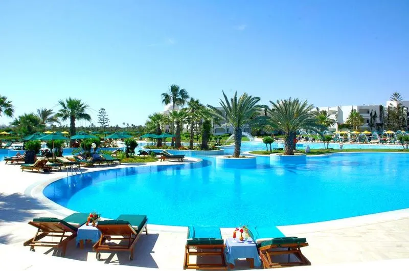 Pool, Djerba Plaza Thalasso & Spa, Tunisia