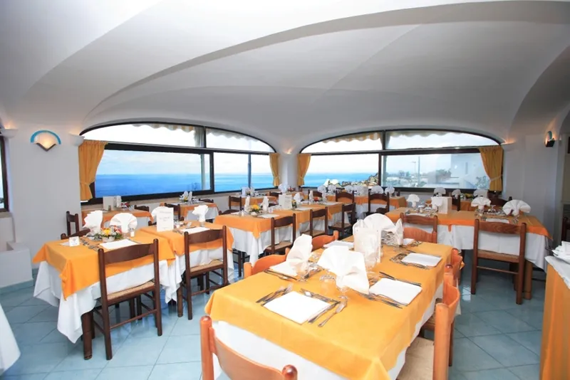 Restaurant, Albatros, Naples