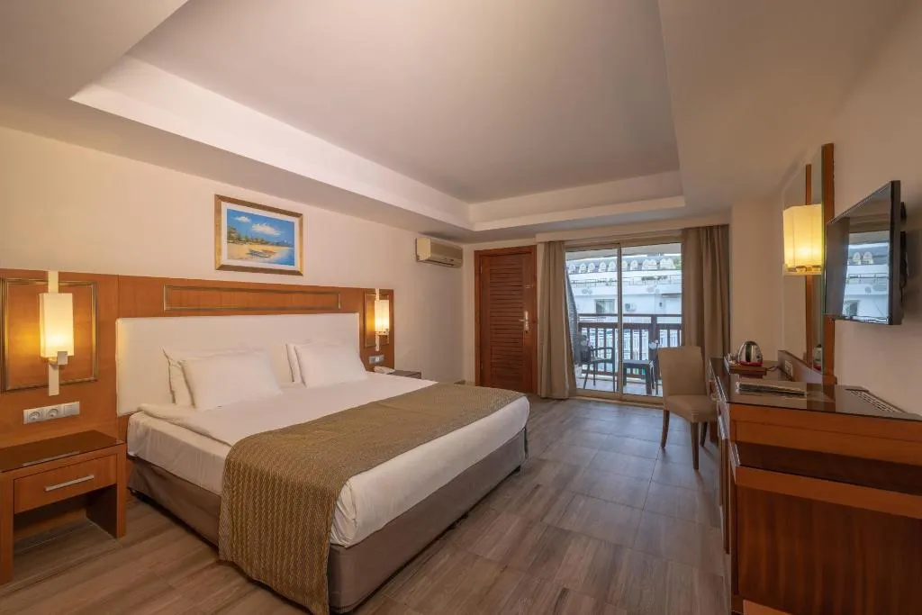 Room, Crystal Prestige Pearl Collection, Antalya