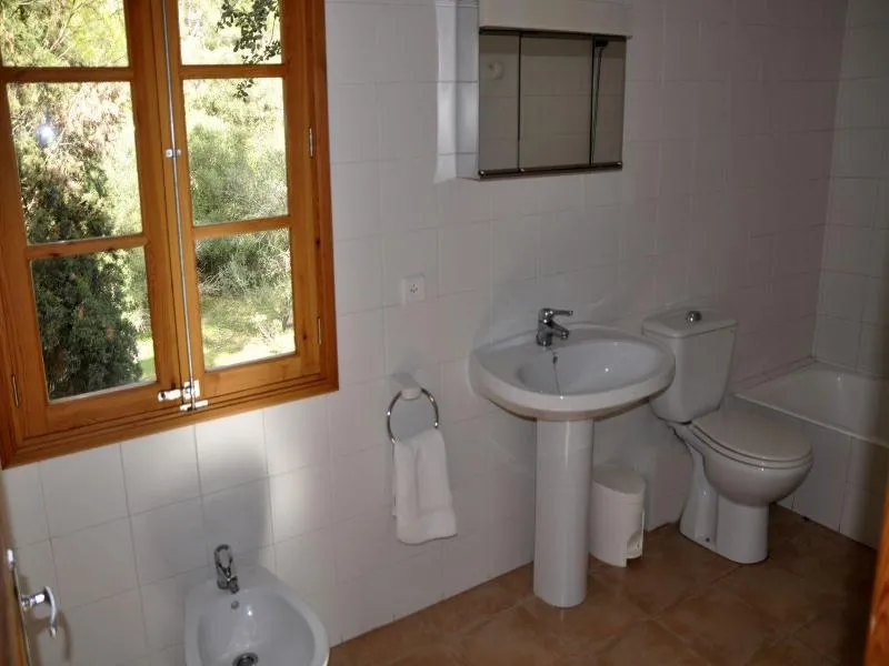 Room, Asis de Marratxinet, Majorca