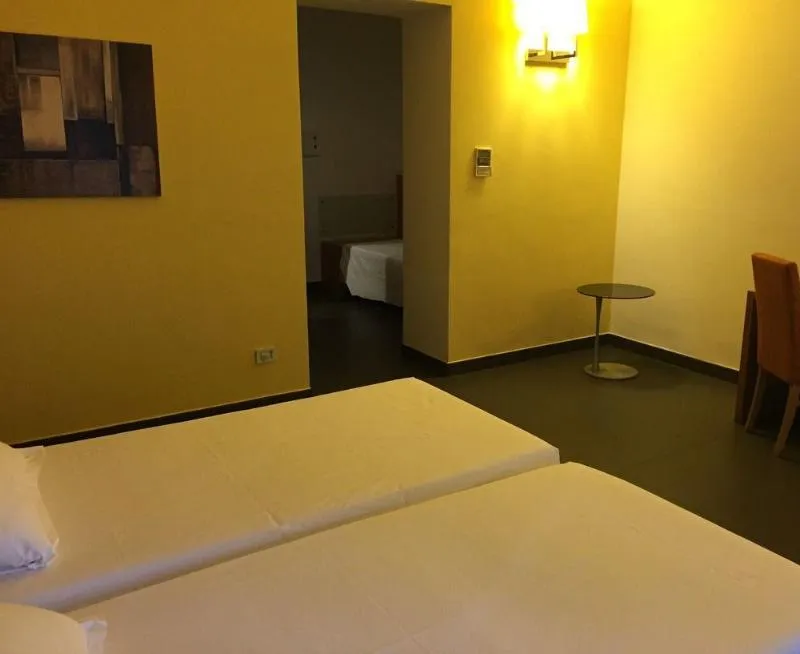 General view, Grande Albergo Alfeo, Catania