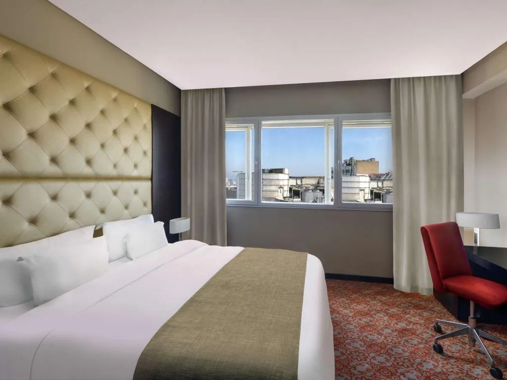 SUITE DELUXE Room, Movenpick Hotel Casablanca, Casablanca