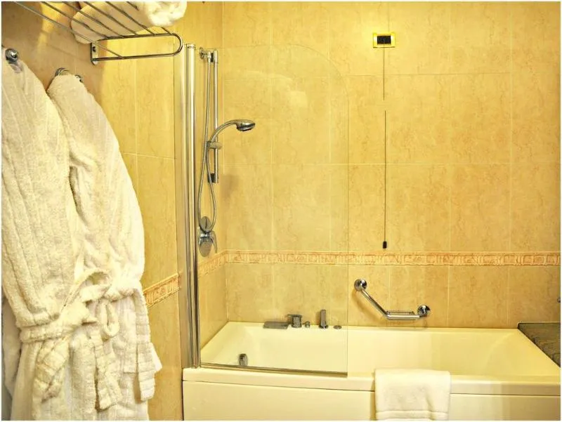 JUNIOR SUITE CAPACITY 1 Room, Villa Condulmer, Venice