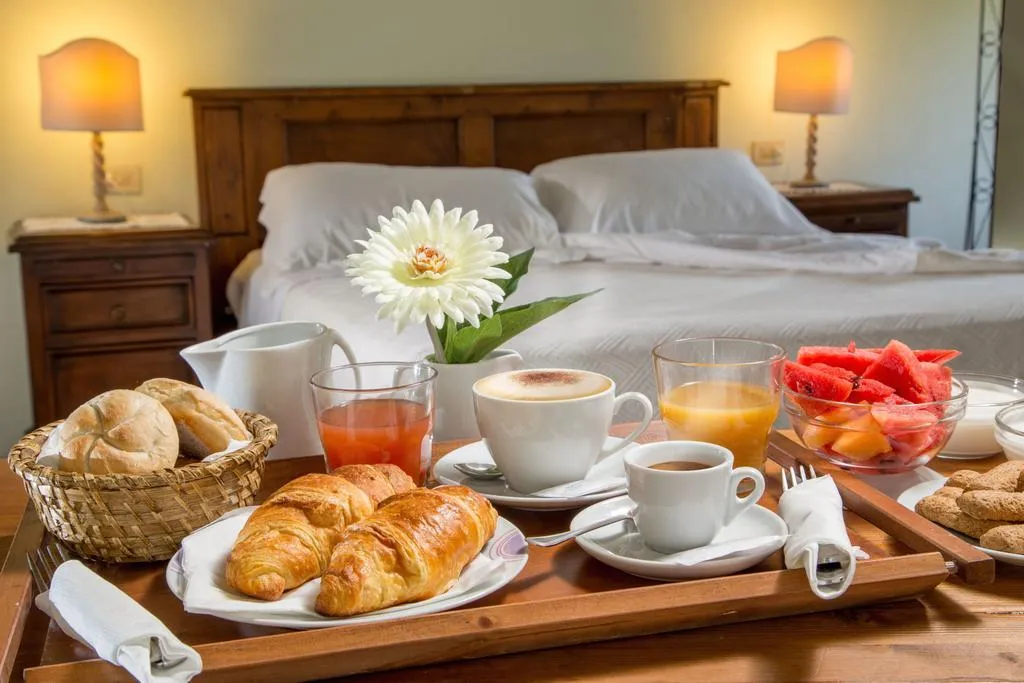 SUITE CAPACITY 4 Room, Castello Valenzino, Perugia