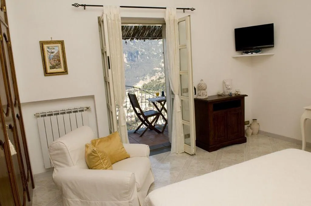 Room, Bed & Breakfast Mamma Rosa, Naples