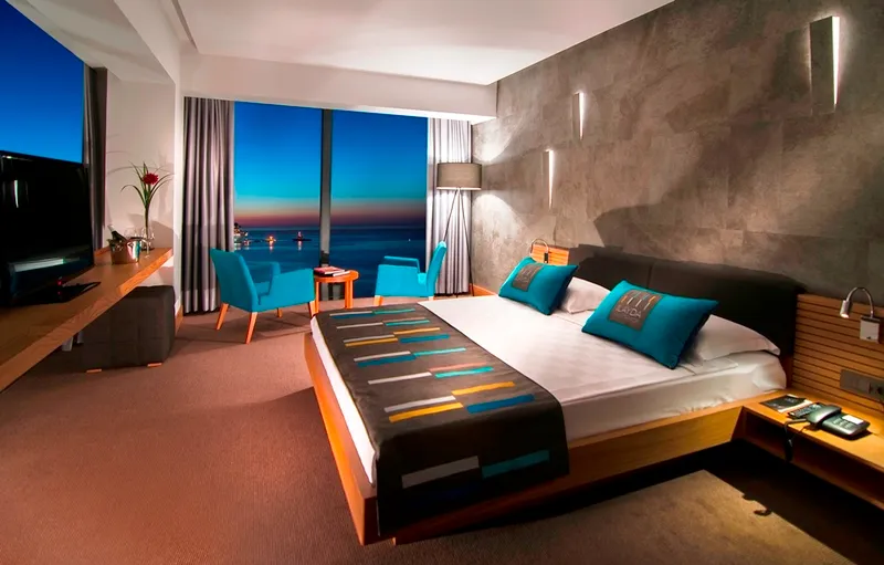 DOUBLE DELUXE SEA VIEW Room, Ilayda Avantgarde Hotel, Izmir