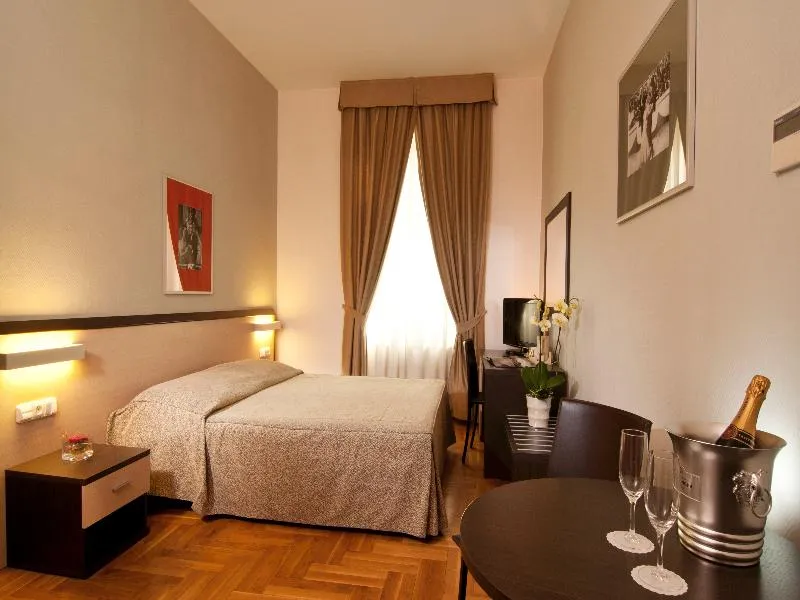 Room, Praga 1, Prague
