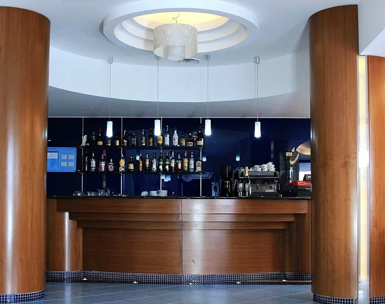 Lobby, Parco dei Principi, Naples