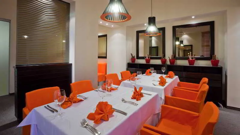 Restaurant, Balneo Hotel & Spa Azalia, Varna