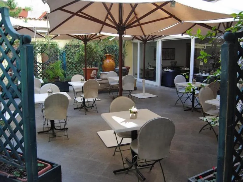 Terrace, Diplomatic Rome, Rome