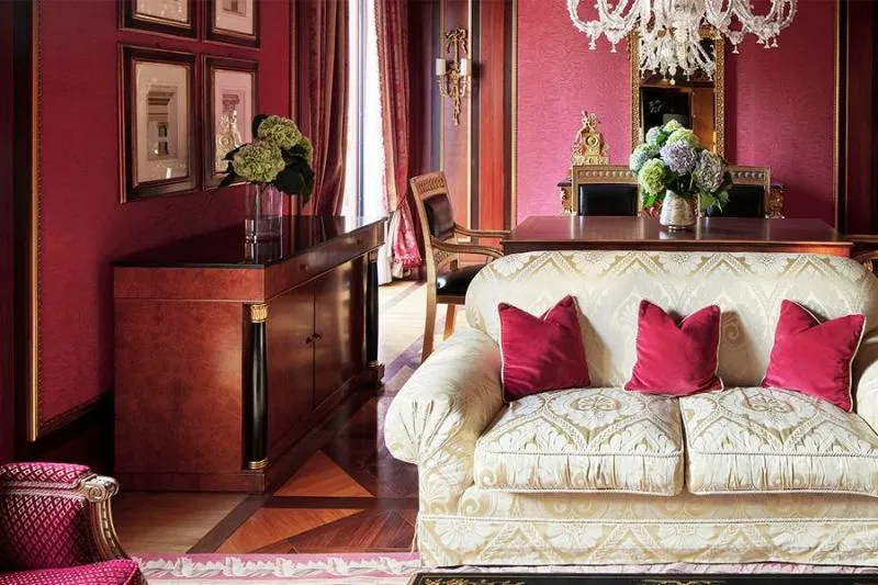 Room, Principe di Savoia, Milan