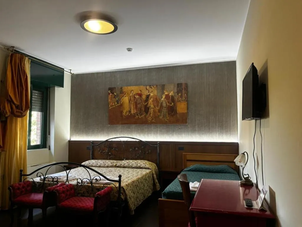 TRIPLE STANDARD Room, Da Mariuccia, Milan