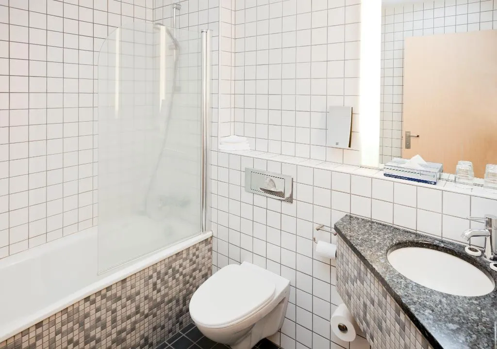 Double or Twin SUPERIOR Room, Grand Hotel Reykjavik, Reykjavik