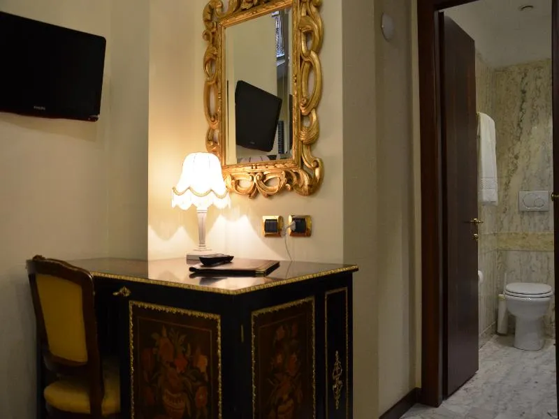SINGLE CLASSIC Room, Turner, Rome