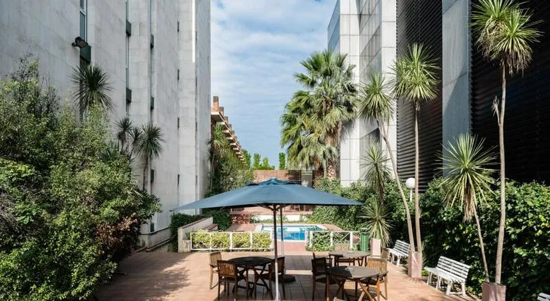 Pool, Catalonia Bristol, Barcelona