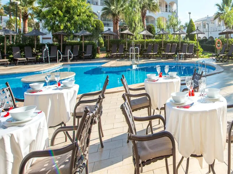 Restaurant, Ona Village Cala d'Or, Majorca