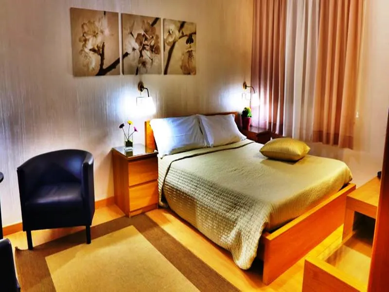 Room, Del Viale, Catania
