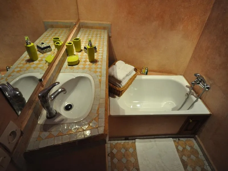 Room, Riad le Sucrier de Fes, Fez