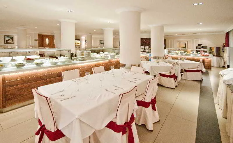 Restaurant, Roulette Ipanema Park – Ipanema Beach, Majorca