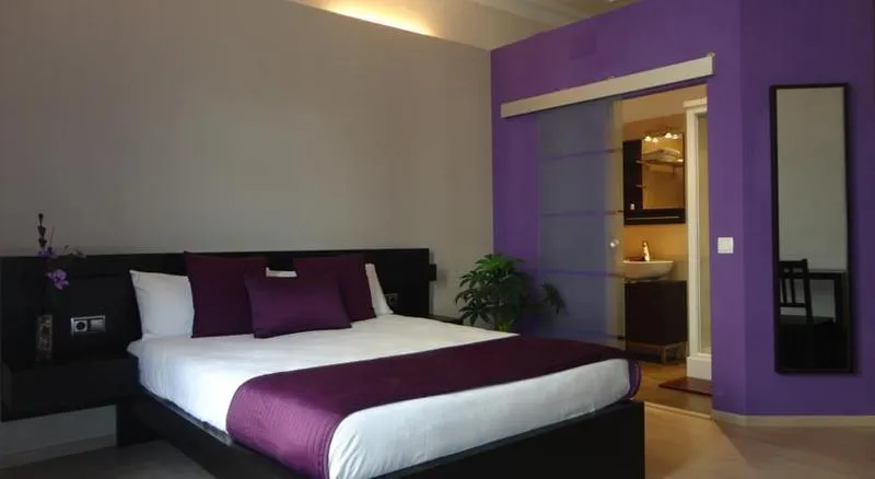 DOUBLE WITH BALCONY Room, BruStar Centric, Barcelona